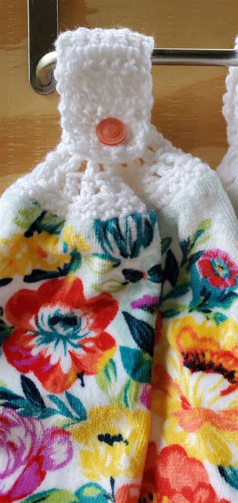 Set Of 2 Hanging Kitchen Towels W Crochet Tops Pioneer Woman Lt