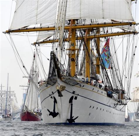 Neuer Kommandant F R Segelschulschiff Gorch Fock Welt