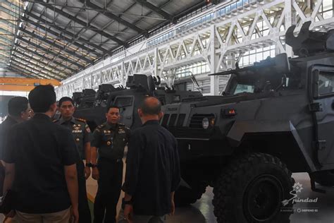 Dukung Industri Pertahanan Dalam Negeri Danpussenarmed Tinjau Produk