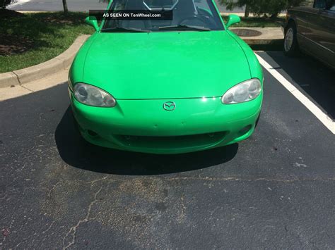 2002 Mazda Miata Base Convertible 2 Door 1 8l