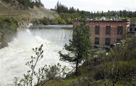 Landmarks Nine Mile Falls Dam At Core Of Enclave The Spokesman Review