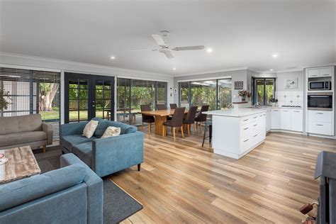 Sold 6 Beaufort Crescent, West Busselton WA 6280 on 04 Aug 2025