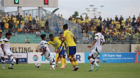 Derbi Pantura Persela Vs Gresik United Duel Tim Pesakitan Yang Sama