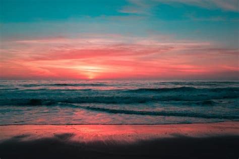 Atardeceres Hermosos En Playas Cerca De M Rida