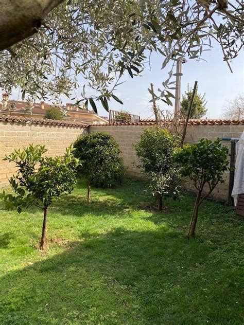 Vendita Villa A Schiera In Via Del Casaletto Di Giano Roma Ottimo