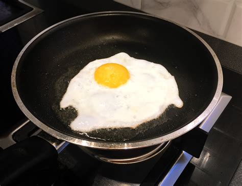 How To Cook The Perfect Over Easy Egg Every Time Closet Of Free Samples Never Pay Full Price