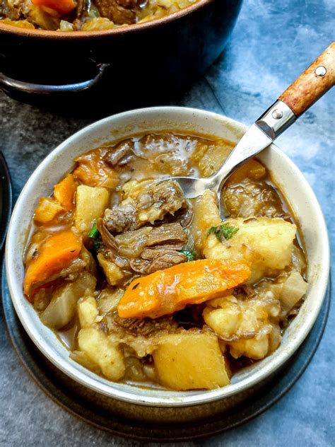 Easy beef stew - Ninja multi-cooker - Foodle Club