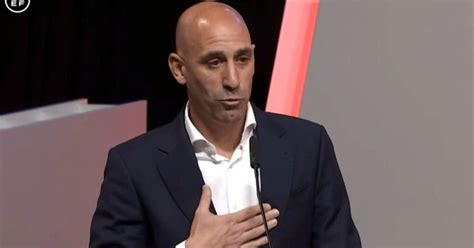 La Fifa Se Pronunci Y Suspendi A Luis Rubiales Por El Beso A Jenni