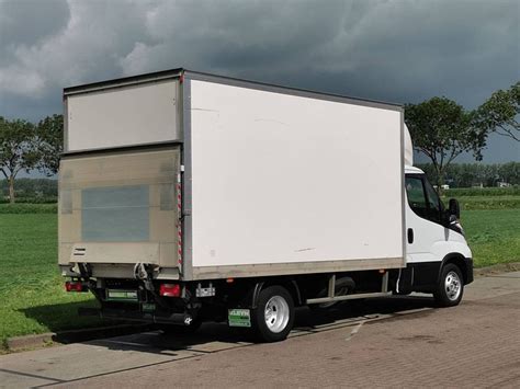 Iveco Daily C Bakwagen Laadklep Koffer Transporter Kaufen In