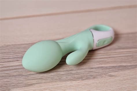 Satisfyer Air Pump Bunny Review The Inflated Sex Toy Gamingdeputy