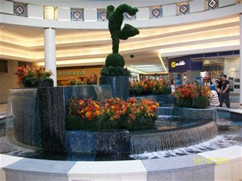 Glenbrook Mall Fountain - Fountains on Waymarking.com