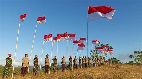 Hut Ri Ke 76 Tni Polri Kibarkan Bendera Merah Putih Di Puncak Bukit Teletabis Parepare Portal