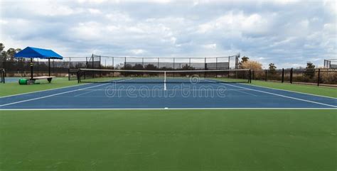 Full Size Tennis Court stock image. Image of center, play - 37688997