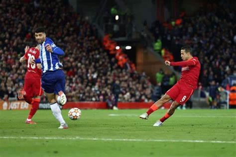 Thiago Wins Champions League Goal Of The Tournament