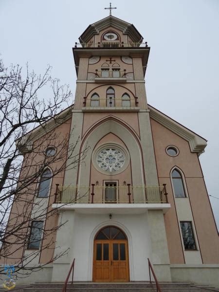 Biserica Romano Catolic Adormirea Maicii Domnului Oituz