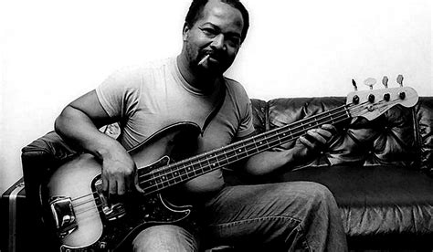 Motown Bass Line James Jamerson Aint No Mountain High Enough