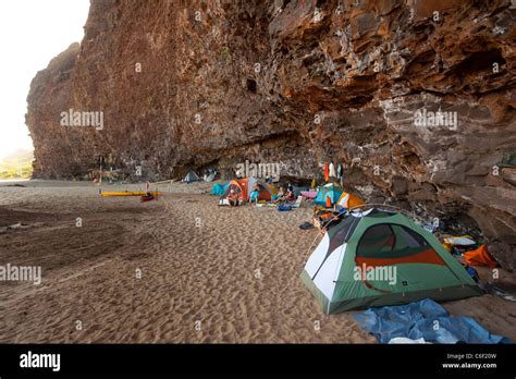 Napali coast hawaii camping hi-res stock photography and images - Alamy