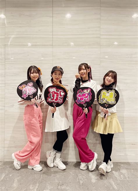 Han Megumi Igoma Yurie Takahashi Rie And Okubo Rumi From Their First