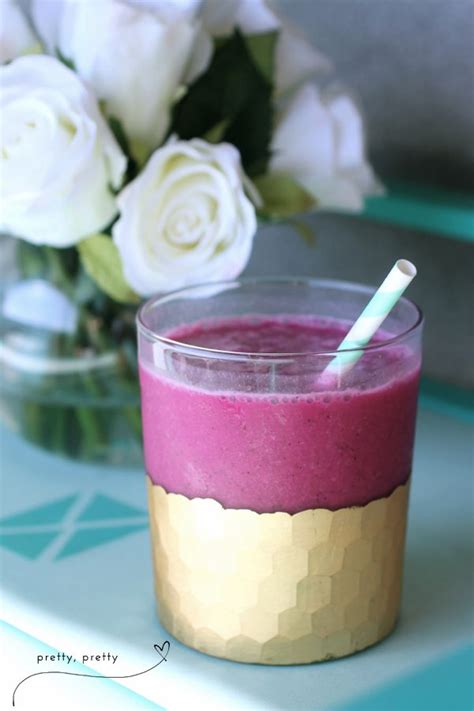 THE TIGHT ASS HOT ABS DRAGON FRUIT SMOOTHIEFOR THE LAZY GIRL The Skinny Confidential