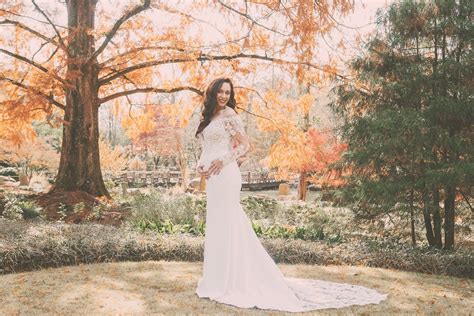 Epic Birmingham Botanical Gardens Wedding Photos | Alabama