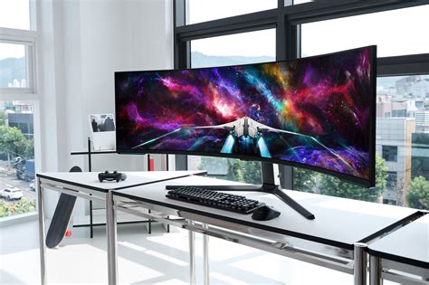 Save $500 on Samsung’s massive 57-inch 4K gaming monitor today