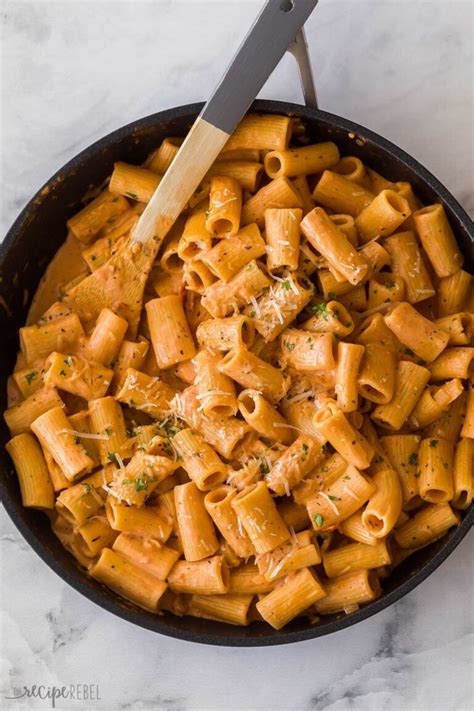 Creamy Tomato Rigatoni Pasta Video The Recipe Rebel