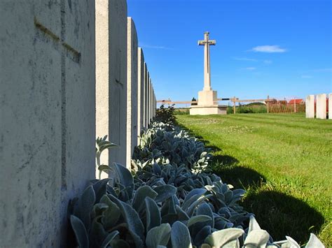 Welsh Cemetery Caesar S Nose Belgium Cwgc Ww Cemeteries A