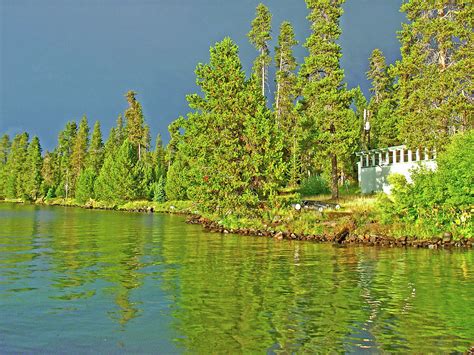 Shoreline Of Diamond Lake Umpqua National Forest Oregon Photograph By