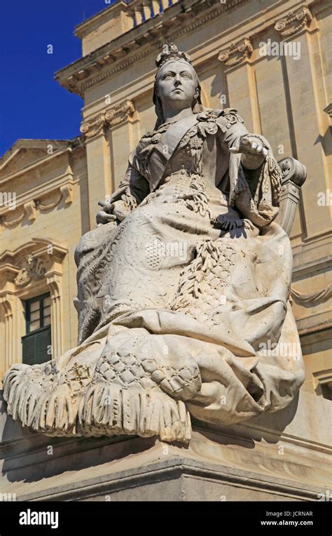 Queen Victoria Statue In Front Of National Library Building Republic