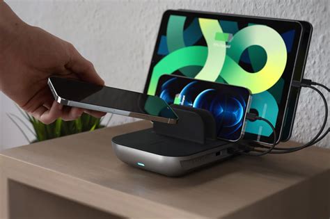 Dock5 Multi-Device Charging Station | USB-C Charging Docks