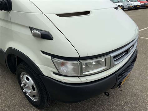 Iveco Daily C V H Zits Trekhaak Kg Euro Kastenwagen