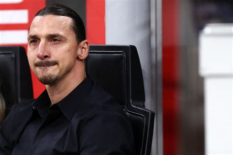 Football Italie En Larmes Zlatan Ibrahimovic Annonce Sa Fin De