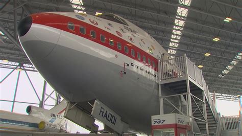 Boeing bids farewell to 747 jumbo jet | king5.com