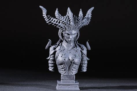 Lilith Diablo 3D Printed Bust Resin Fotis Mint 8k Ultra High Quality