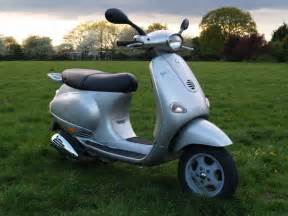 Vespa 50 Et4 2000 2005 Specs Performance And Photos Autoevolution