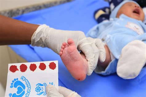 Quando Faz O Teste Do Pezinho - Bebê saudável: Faça o teste do pezinho em Niterói • Folha do Leste