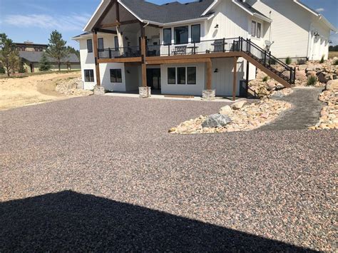 Asphalt Millings Driveway: Is it the Right Choice for You?