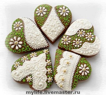 пряники-сердечки 'Весенние ' | Valentine cookies, Sugar cookies ...
