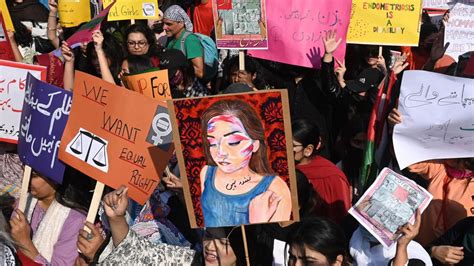 International Women S Day Massive Protests In Pakistan To Demand