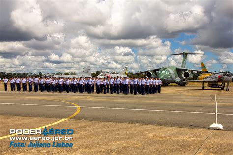 IMAGENS No aniversário da Base Aérea de Anápolis e do 1º GDA caça F