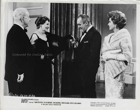 Hot Sexy Margaret Dumont Bikini Pics