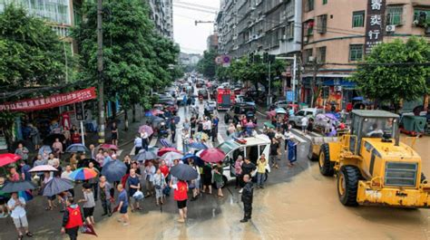 Berliner Tageszeitung Lluvias Torrenciales En China Dejan Al Menos 20