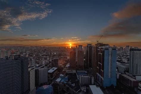 Makati philippines skyline Stock Photos, Royalty Free Makati ...