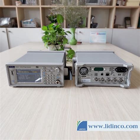 RF Signal Generator TTi TGR2051 Chuyên Thiết Bị