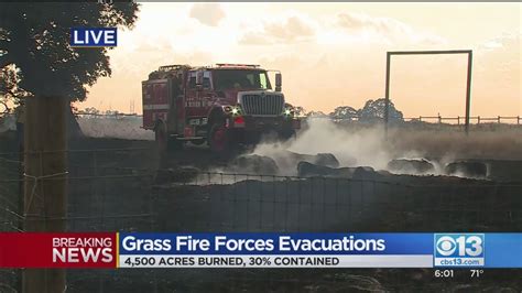 Firefighters Continue To Battle Large Grant Line Grass Fire Youtube