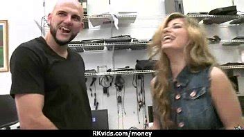 Fille sensuelle a parlé d avoir des relations sexuelles contre de l argent XVIDEOS