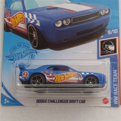 Hot Wheels Dodge Challenger Drift Car GRY em Promoção na Americanas