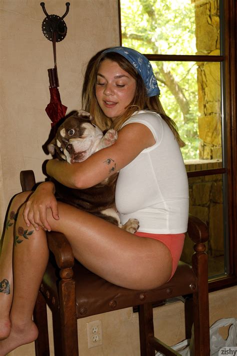 Gabbie Carter Boats For Bullies Porn Pic