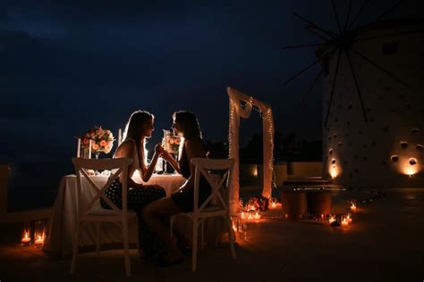 A Perfect Photo Shoot Proposal In Santorini Mili