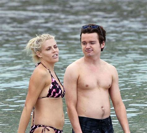 Naked Busy Philipps Added By Helloworld